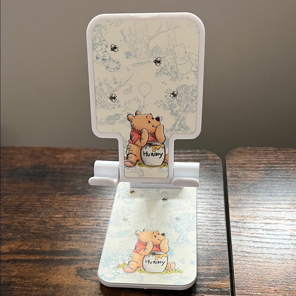Winnie the Pooh Phone Stand
